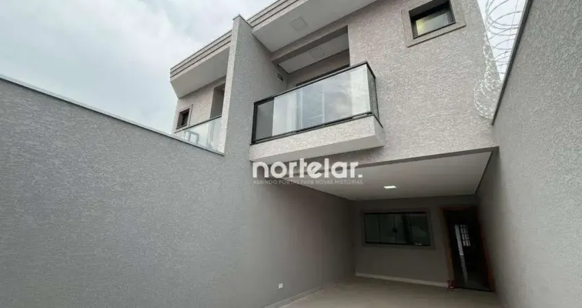 Sobrado no parque maria domitili   imagine você e sua família desfrutando de todo o conforto e espaço que este sobrado incrível oferece!característica