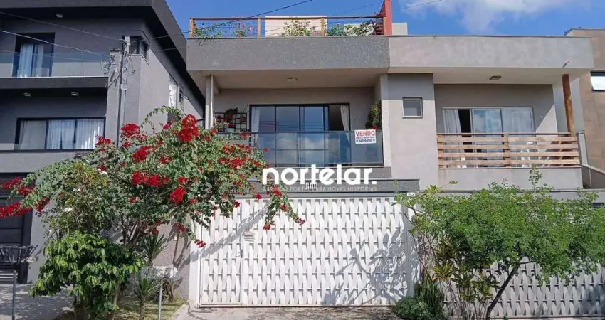 Sobrado com 3 dormitórios à venda, 141 m² por R$ 890.000,00 - Portais (Polvilho) - Cajamar/SP