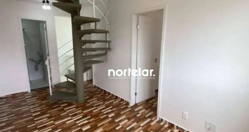 APARTAMENTO NA VILA CLARICE