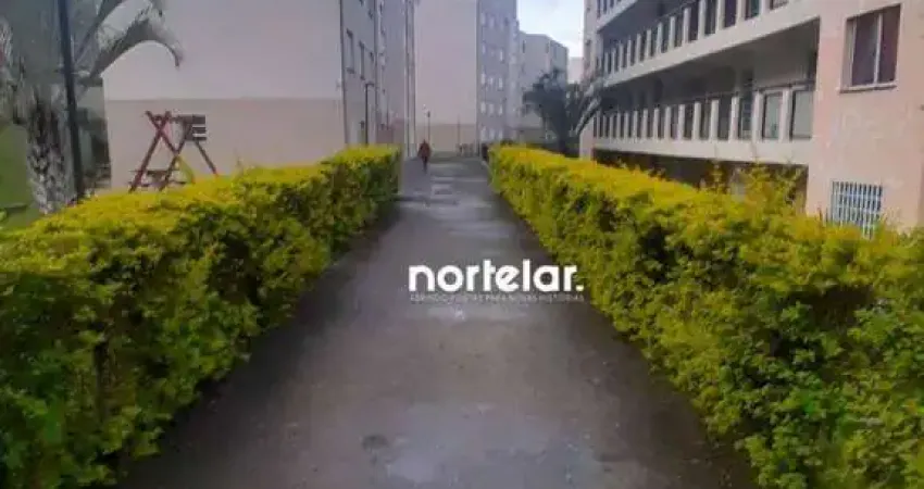Apartamento com 2 dormitórios à venda, 52 m² por R$ 189.999,99 - Jardim Maristela - São Paulo/SP