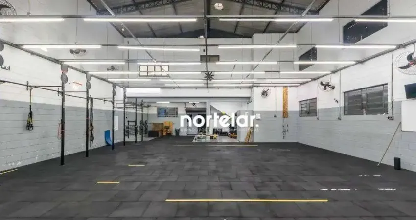 Galpão próximo a estação do trem Jaraguá!!!