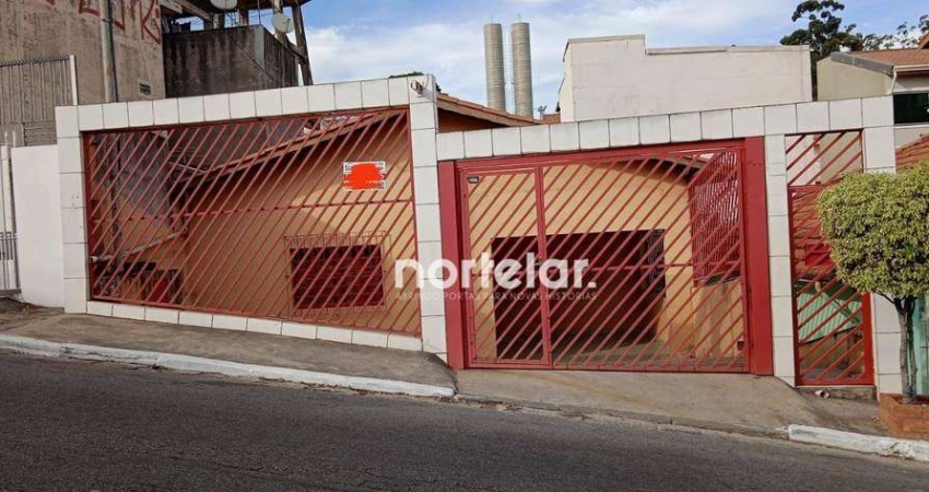 Casa á venda -  Freguesia do Ó Oportunidade   Entre a avenida Petrônio Portela e rua Parapuã, próximo a todo o comercio de rua, bancos, escolas, hospi