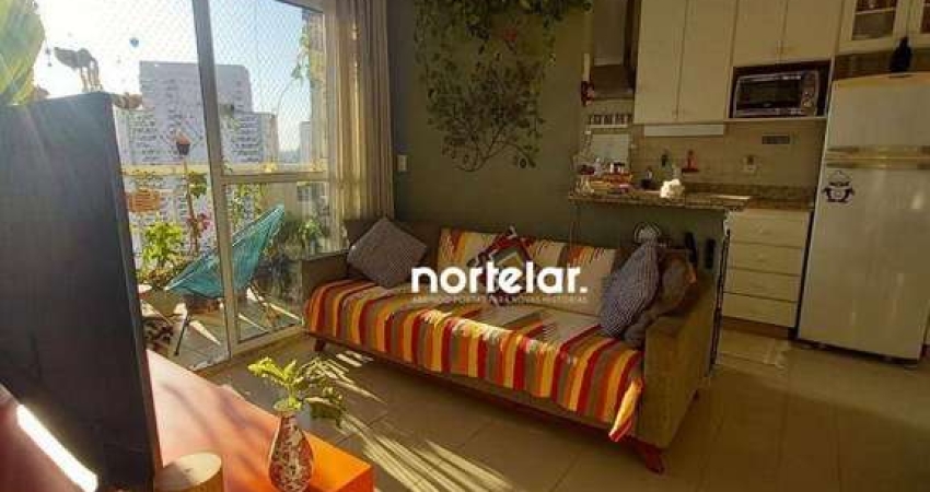 Apartamento com 2 dormitórios à venda, 54 m² por R$ 450.000,00 - Barra Funda - São Paulo/SP