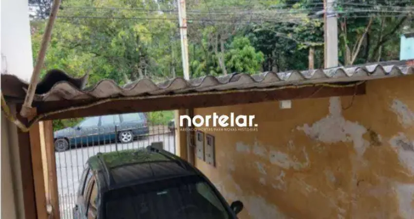 Casa com 2 dormitórios à venda, 90 m² por R$ 400.000,00 - Parque Maria Domitila - São Paulo/SP