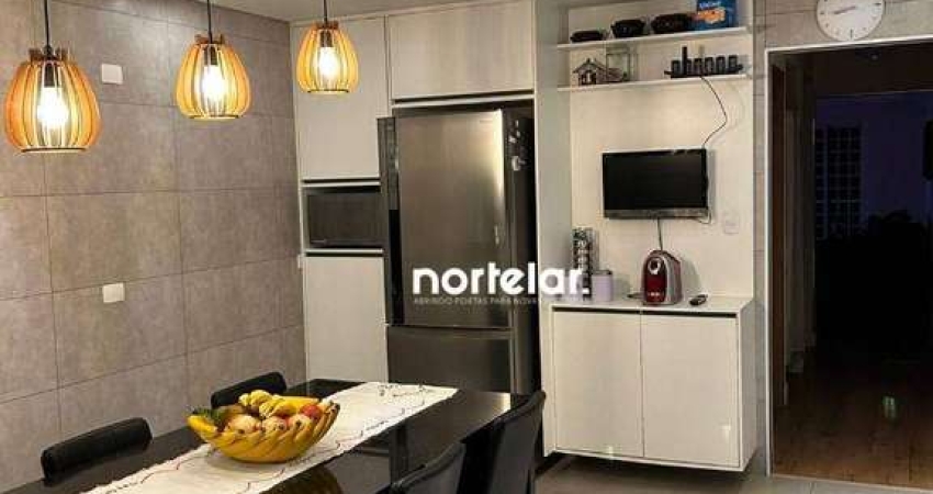 Sobrado 4 quartos - 150 m² - 680.000,00 - Vila Mangalot