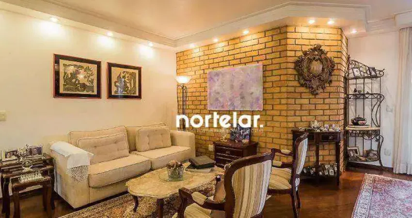 Apartamento com 2 dormitórios à venda, 135 m² por R$ 750.000,00 - Itaim Bibi - São Paulo/SP