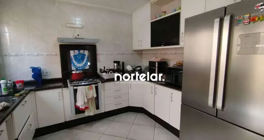 Sobrado com 2 dormitórios à venda, 125 m² por R$ 480.000,00 - Vila Jaguari - São Paulo/SP