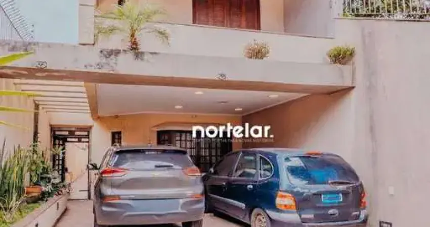 Sobrado com 3 dormitórios à venda, 240 m² por R$ 1.100.000,00 - Vila Jaguara - São Paulo/SP