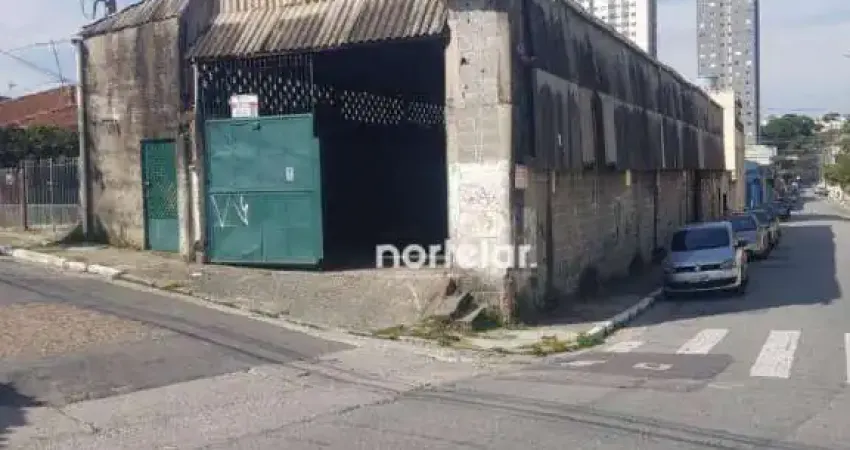 Barracão / Galpão / Depósito à venda na Rua Abaíbas, Vila Palmeiras, São Paulo