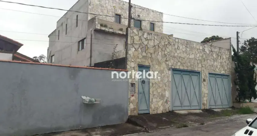 Casa com 4 quartos à venda, 500 m² por R$ 800.000 - Santa Inês - Caieiras/SP