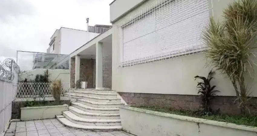 Casa com 5 dormitórios à venda, 380 m² por R$ 2.090.000,00 - Meninos Deus - Port