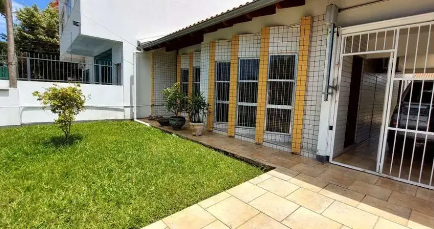 LINDA E CONFORTAVEL CASA TERREA