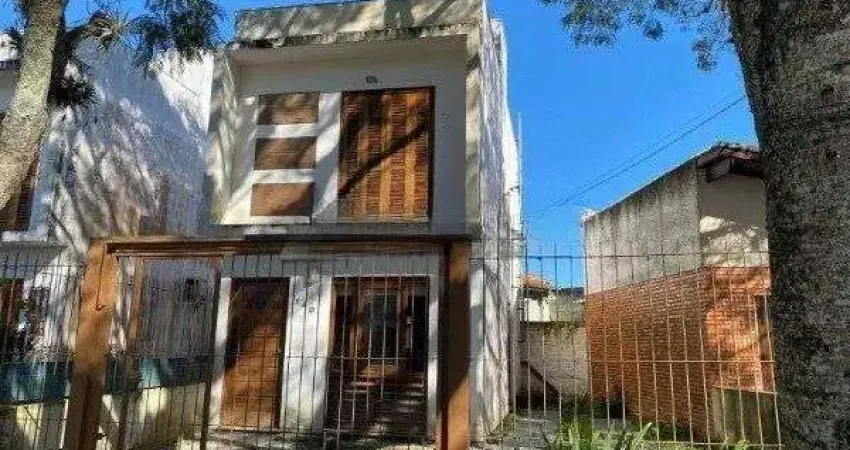 CASA IMPERIAL PARK  COM 2 DORM E AMPLO PATEO PRIVATIVO