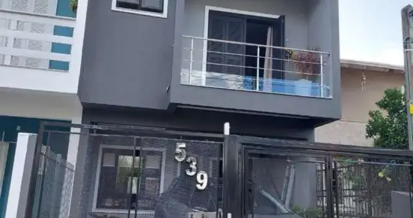 Casa com 3 quartos à venda na Rua Pau-Brasil, 539, Hípica, Porto Alegre