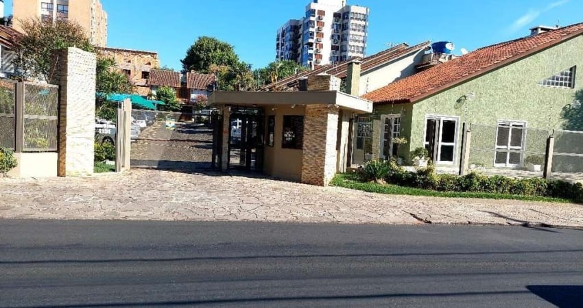 Casa com 2 dormitórios à venda, por R$ 495.000 - Tristeza - Porto Alegre/RS