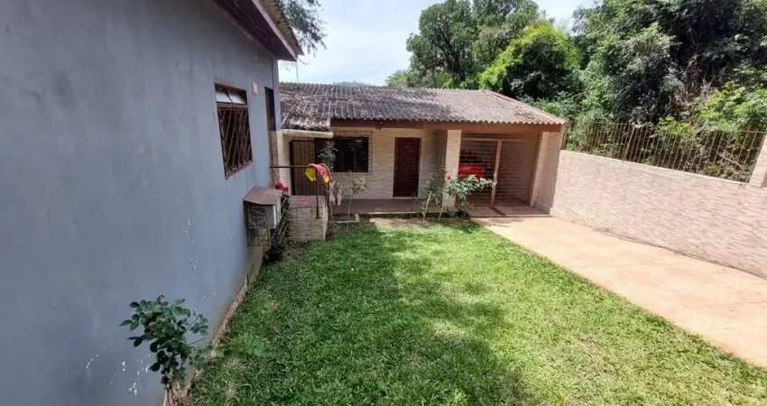 Casa com 2 quartos à venda na Rua Amapá, 850, Vila Nova, Porto Alegre