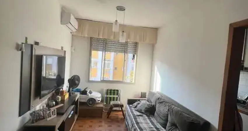 Atenção salomoni apto. 2 dorm. com uma gar. fec. e um box coberto semi mobiliado