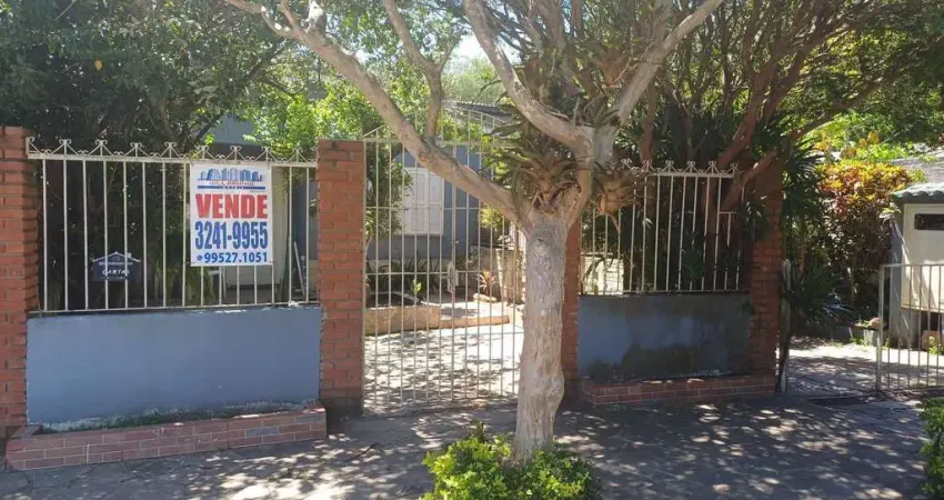 Terreno com 485m² e 4 casas , junto a avenida (aberta dos morros)