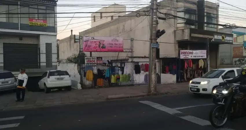 Terreno à venda, 695 m² por R$ 1.144.000,00 - Cavalhada - Porto Alegre/RS