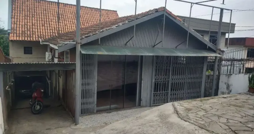 Casa com 5 quartos à venda na Avenida Vicente Monteggia, 1535, Cavalhada, Porto Alegre