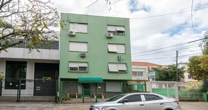 VILLARINHO IMÓVEIS VENDE Apartamento com por R$ 259.000 - Santana - Porto Alegre