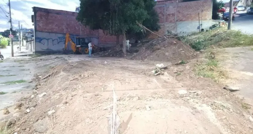 Terreno à venda na Rua José Pio da Rocha, 17, Alvorada, Contagem