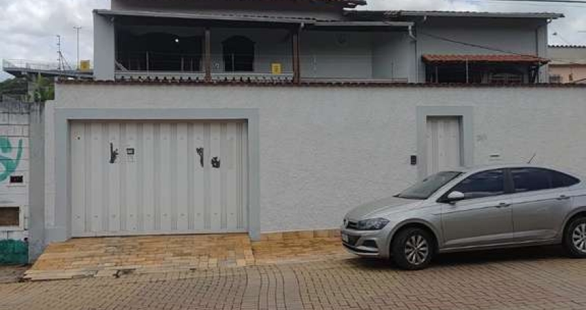 Casa com 3 quartos à venda na Guaraciaba Passos, 261, Centro, Mateus Leme