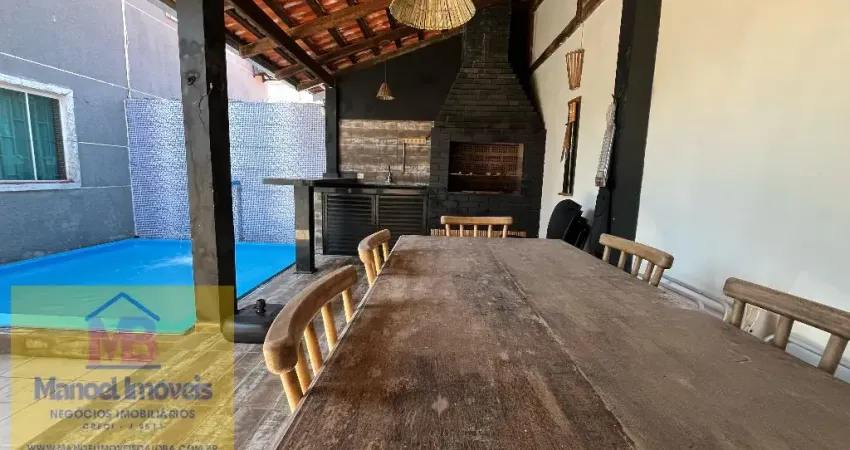 Casa com 3 quartos à venda na Avenida Paranaguá, 6010, Centro, Matinhos
