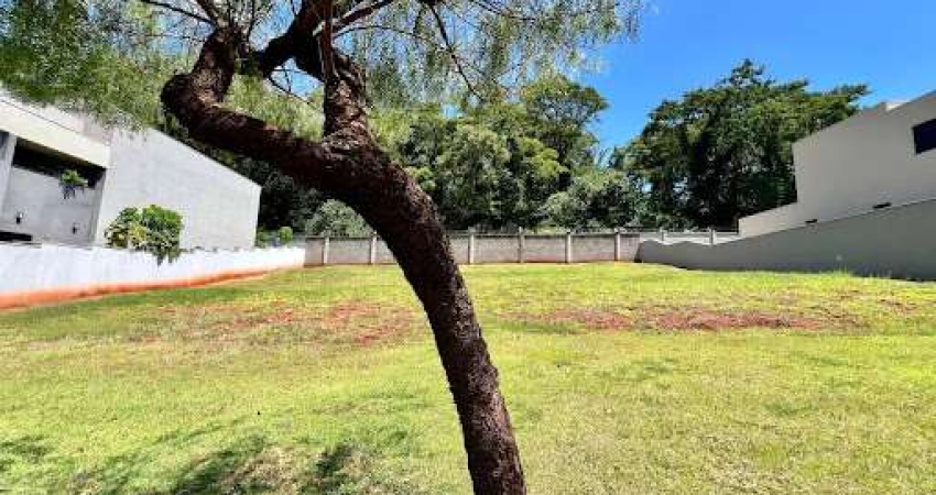Terreno alto padrão,505 m² à venda no Condomínio Alphaville 1,em Ribeirão Preto/SP I Imobiliária Brioni imóveis