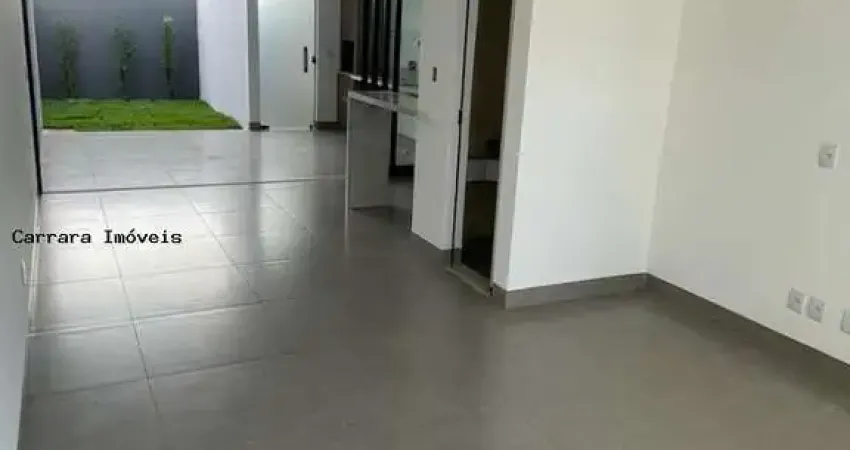 Casa para Venda em Uberlândia, Santa Rosa, 3 dormitórios, 1 suíte, 3 banheiros, 2 vagas