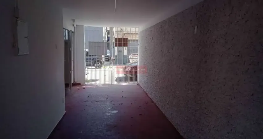 Linda casa com 3 dorm, sala ampla, 3 wcs, entr.lateral, 2 vagas. oportunidade