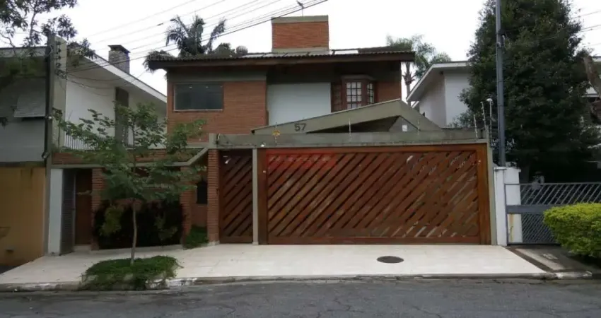 Lindíssima casa na Granja Julieta