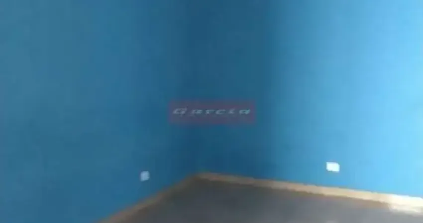 Casa térrea vl das belezas para locação, com 2 dorm, sala, cozinha, 2 banh, área de serv, quintal.