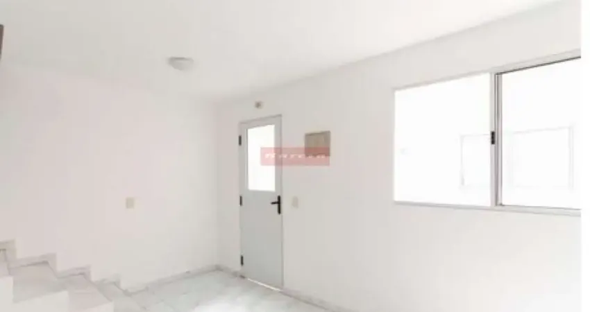 Casa em condomínio na Vila Santa Catarina, com 75m2, 2 dorm, 1 sala, 1 banheiro, 1 vaga