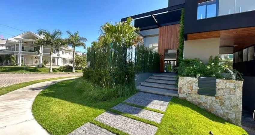 Casa Alto Padrão 5 Suítes!