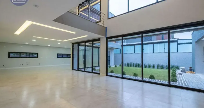 Casa 4 dormitórios!