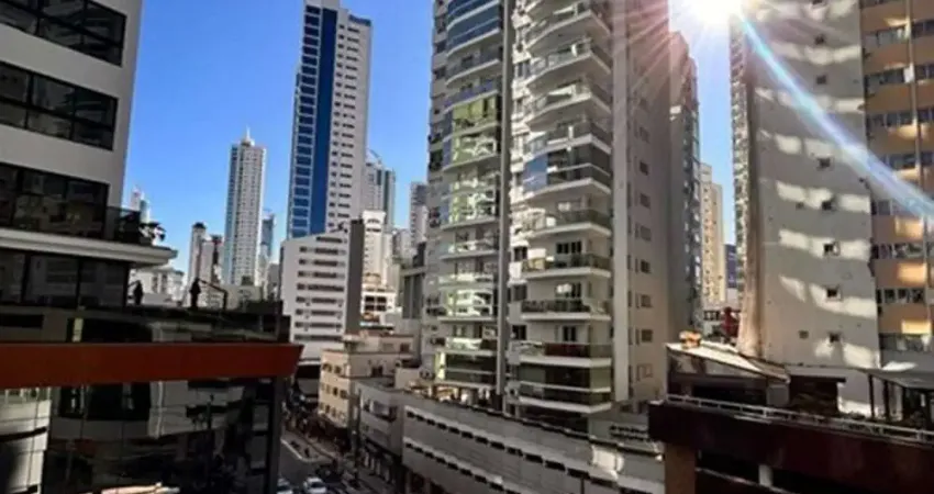 Apartamento à venda no bairro Centro - Balneário Camboriú/SC