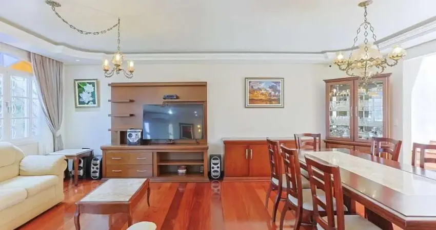 Casa à venda no bairro Trindade - Florianópolis/SC