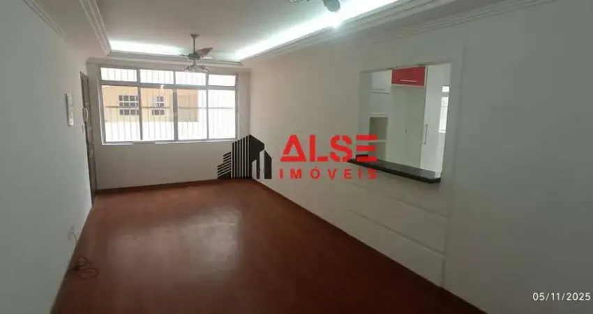 2 dormitórios com dependência de empregada, no coração do Gonzaga – Santos