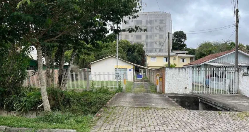 Terreno à venda na Rua Diógenes do Brasil Lobato, 472, Tingui, Curitiba