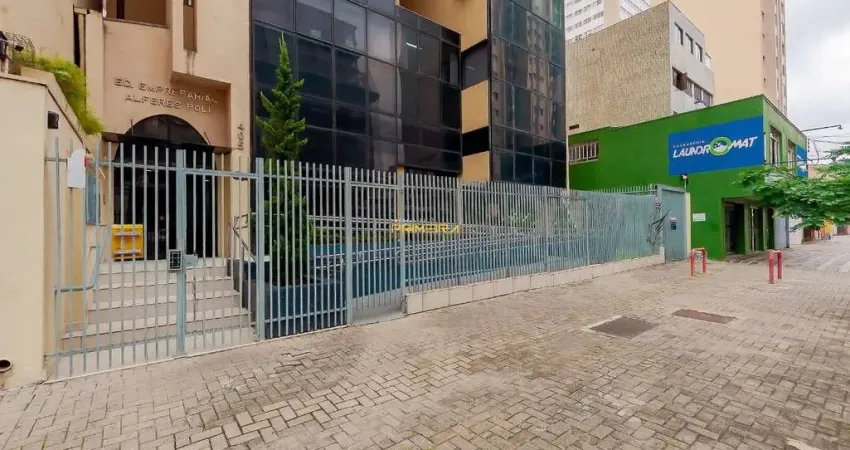 Sala comercial à venda na Rua Alferes Poli, 405, Centro, Curitiba