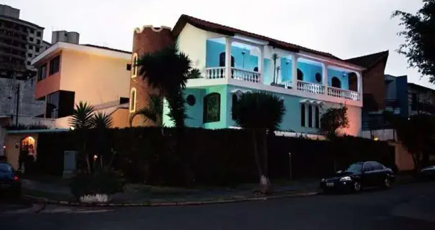 Casa com 3 quartos à venda na Rua Giovani Pattoli, Jardim Avelino, São Paulo