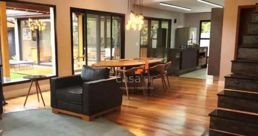 Casa com 5 dormitórios à venda, 447 m² por R$ 3.780.000,00 - Condomínio Estância Marambaia - Vinhedo/SP