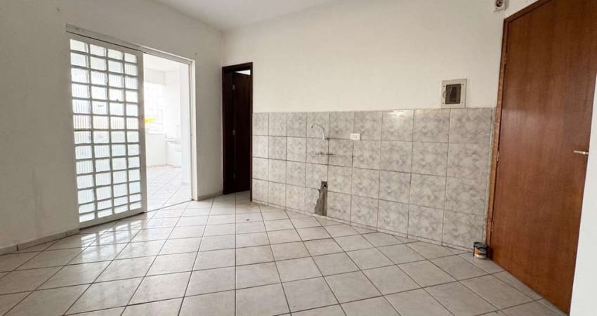 APARTAMENTO 1 QUARTO NO SITIO CERCADO
