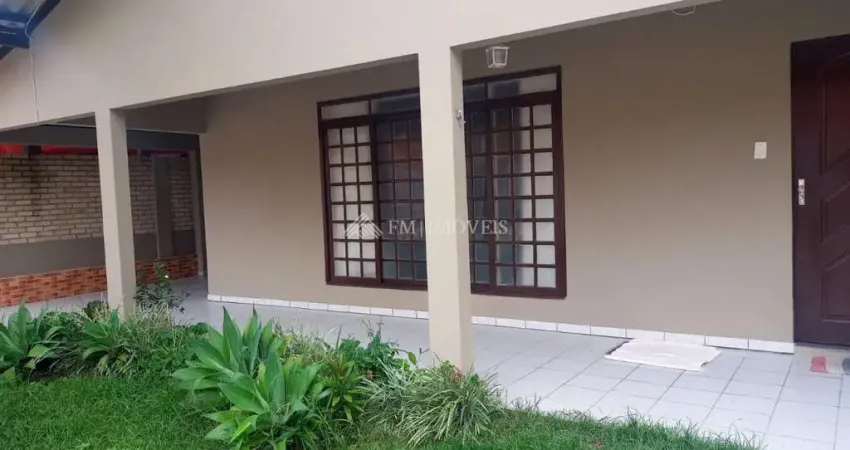 Casa com 3 quartos à venda na Rua Acary Margarida, 124, Canasvieiras, Florianópolis