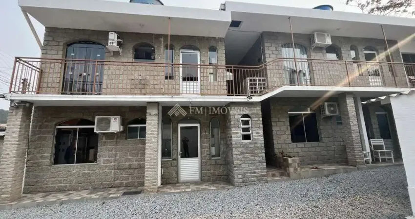 Prédio à venda na Rua Heitor Bittencourt, 135, Canasvieiras, Florianópolis