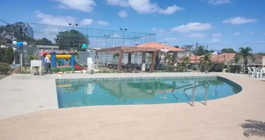 Casa com 2 quartos à venda na Avenida Artêmia Pires de Freitas, 01, Sim, Feira de Santana