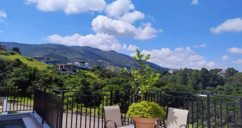 Sobrado a venda com 04 suítes no condomínio luxuoso Itaporã em Atibaia