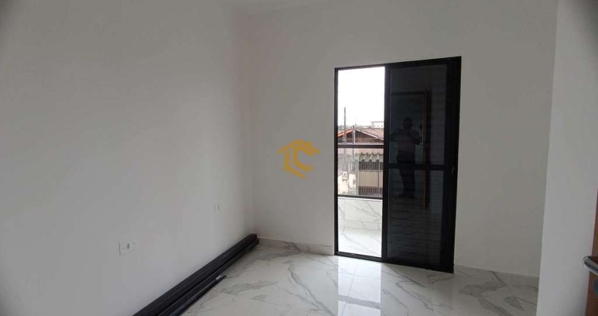 Casa de Condomínio com 3 dorms, Maracanã, Praia Grande - R$ 400 mil, Cod: 9690