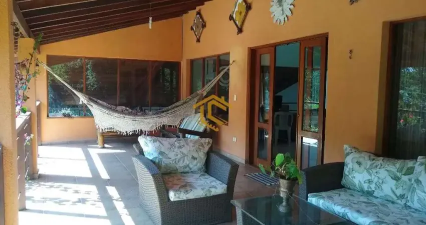 Chácara com 4 dorms, Parque Oriente, Embu-Guaçu - R$ 1.35 mi, Cod: 8431